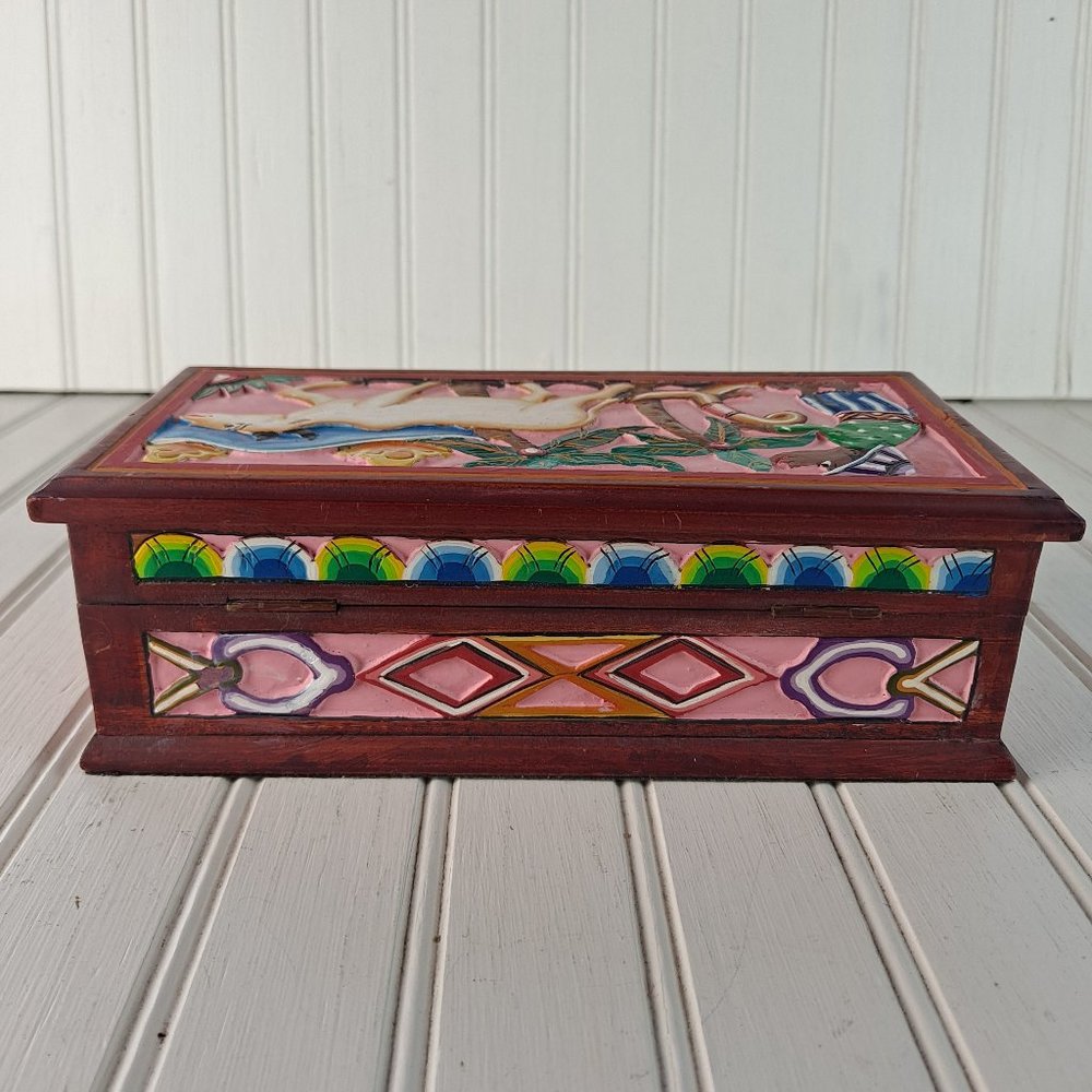 Hand Carved & Painted Wooden Trinket / Keepsake Box - Picture 2 of 10